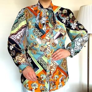 Floral print blouse size M/L / women's shirt